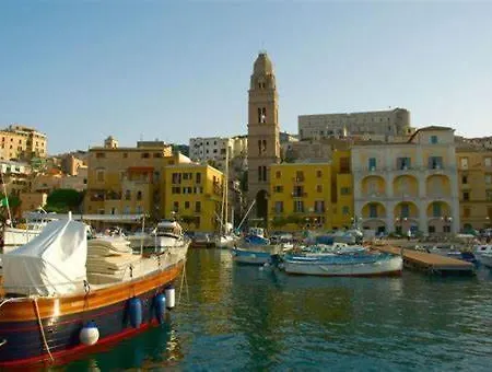 Vista Mare 100 Metri Dalla Spiaggia Free Parking Wifi